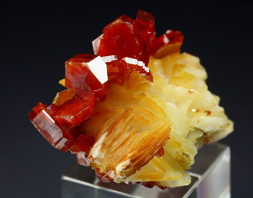 gemmy VANADINITE, BARYTE