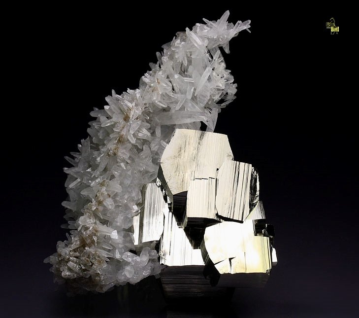 PYRITE, bi-terminated QUARTZ - floater