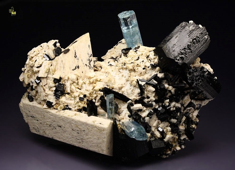 gem BERYL var. AQUAMARINE, TOURMALINE var. SCHORL, MICROCLINE