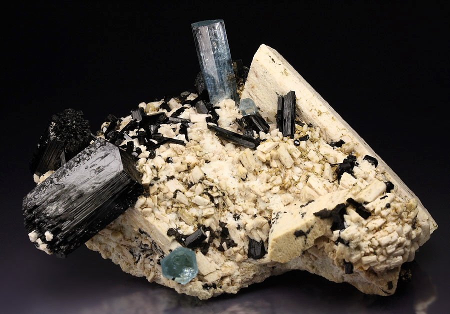 gem BERYL var. AQUAMARINE, TOURMALINE var. SCHORL, MICROCLINE