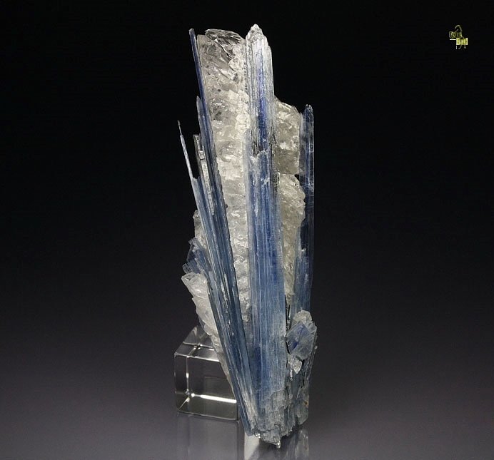 KYANITE, QUARTZ