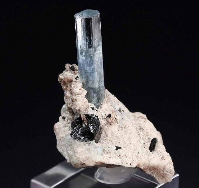 gem BERYL var. AQUAMARINE