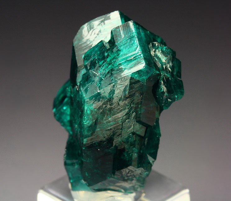 gem DIOPTASE bi-terminated 