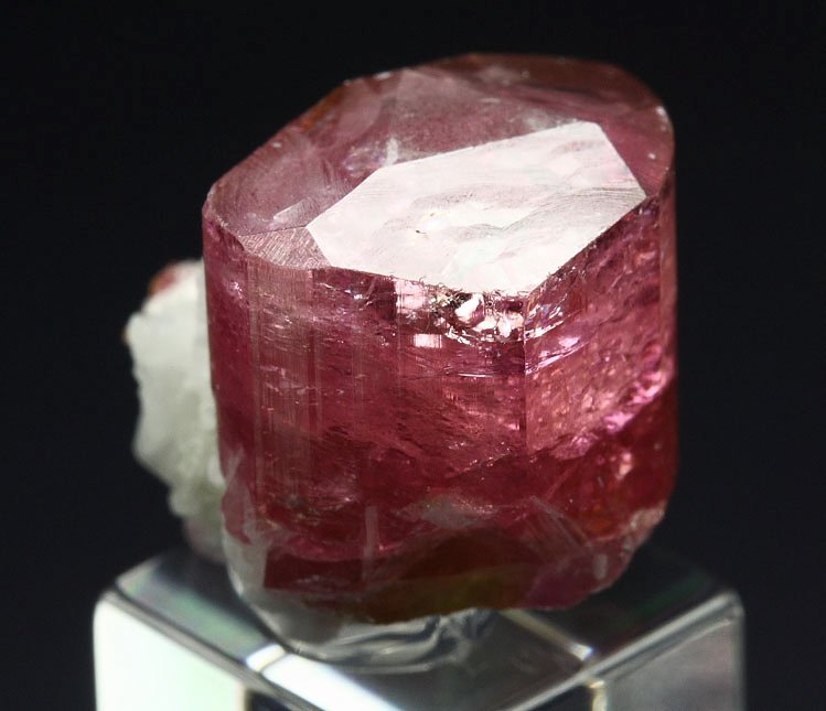 gem TOURMALINE var. ELBAITE, ALBITE