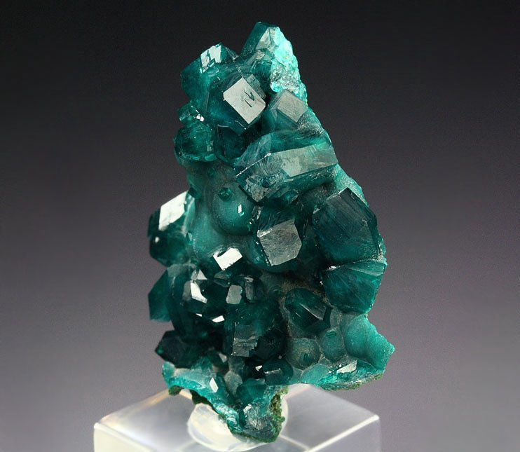 bi-terminated DIOPTASE, MALACHITE