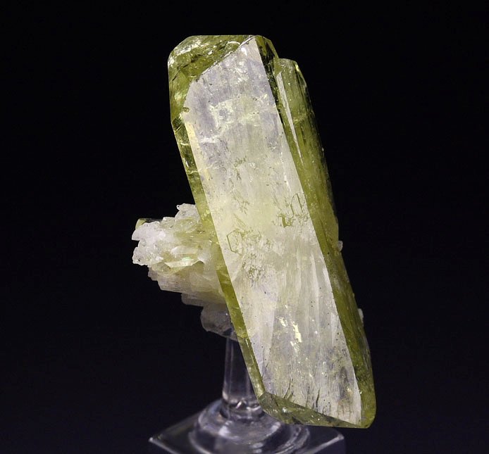 gem BRAZILIANITE bi-terminated, ALBITE