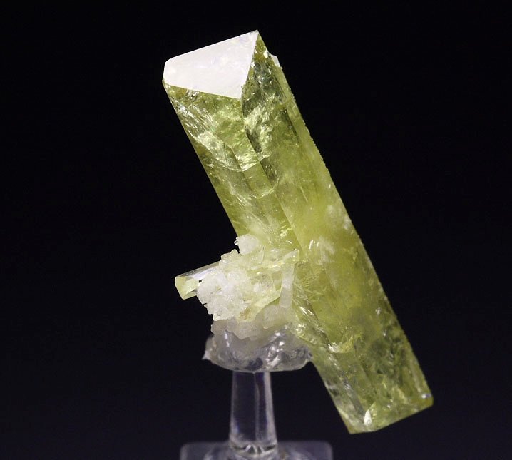 gem BRAZILIANITE bi-terminated, ALBITE