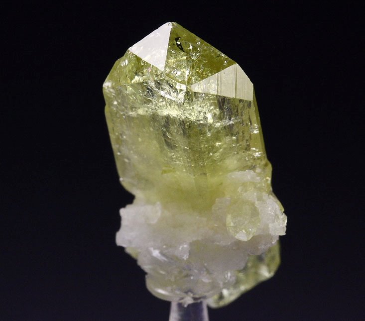 gem BRAZILIANITE bi-terminated, ALBITE