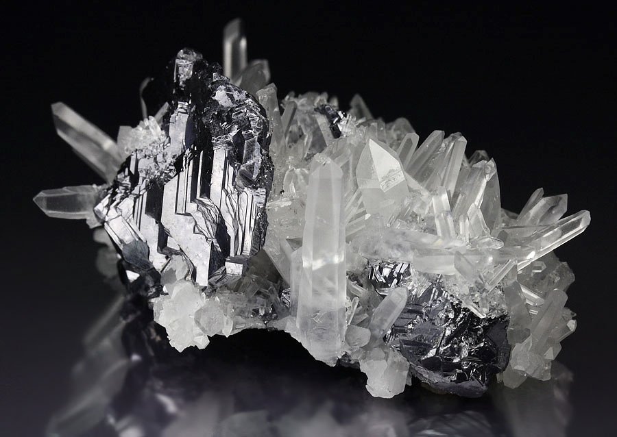 GALENA - SPINEL LAW TWIN, QUARTZ