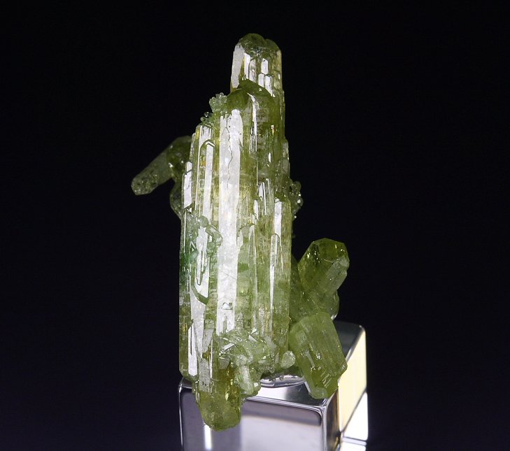 gemmy VESUVIANITE bi-terminated 