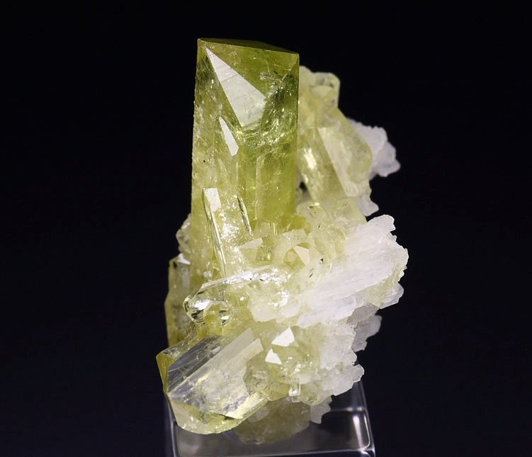 gem BRAZILIANITE, ALBITE