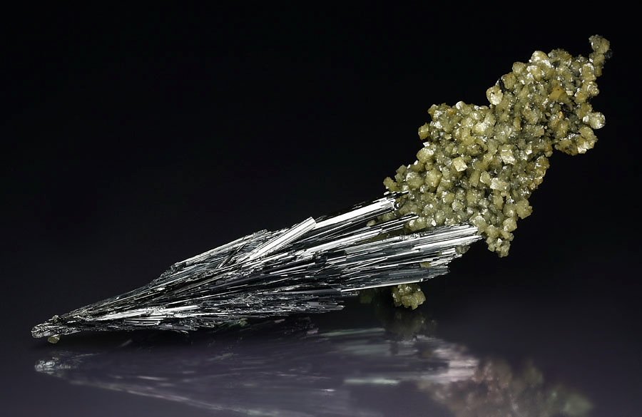 STIBNITE, SIDERITE