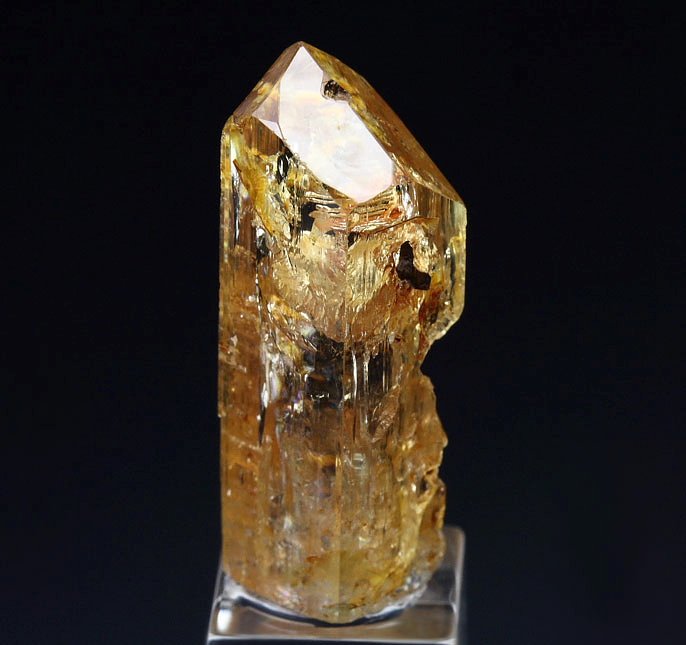 gem TOPAZ var. IMPERIAL TOPAZ