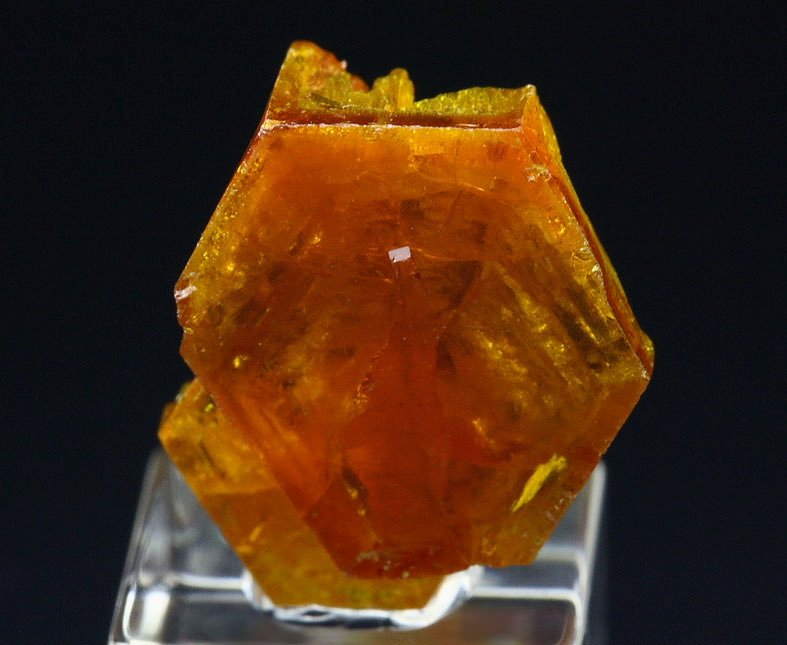 gem skeletal MIMETITE