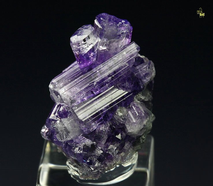 gem FLUORAPATITE