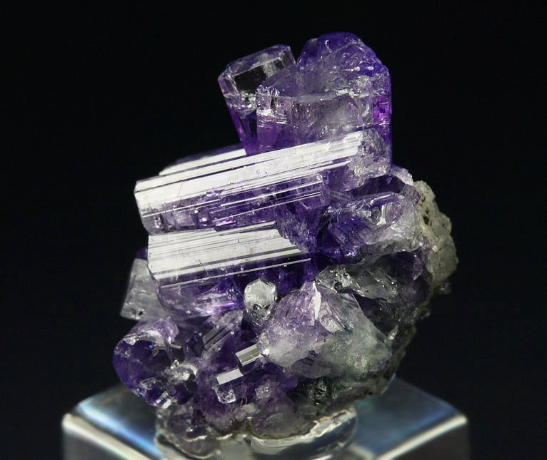 gem FLUORAPATITE