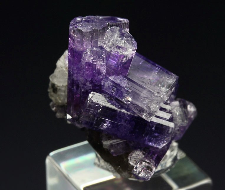 gem FLUORAPATITE