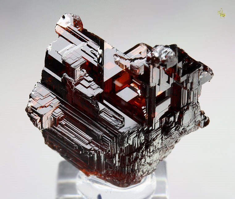 gem GARNET var. SPESSARTINE