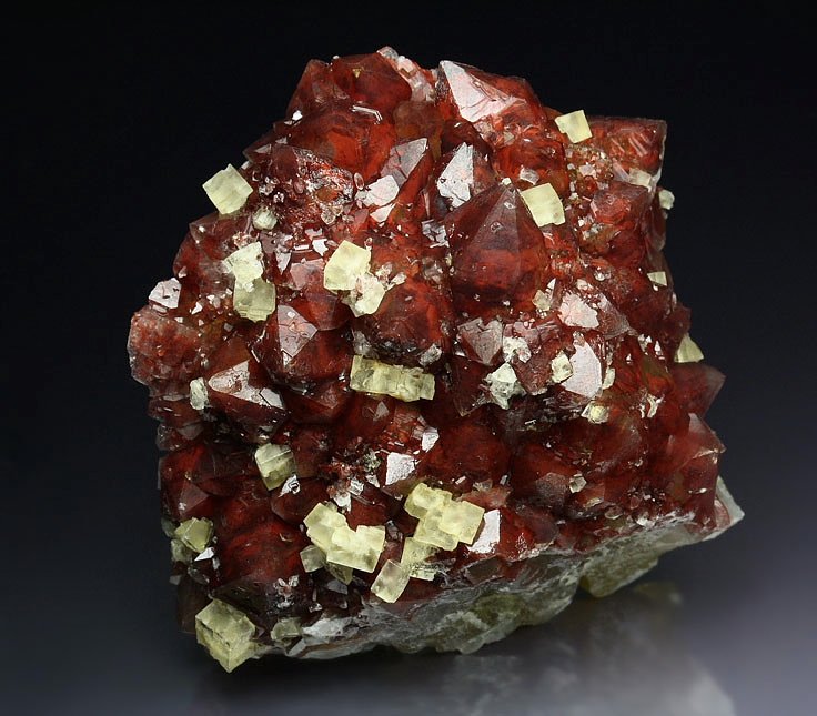 FLUORITE, QUARTZ with red HEMATITE INCLUSIONS