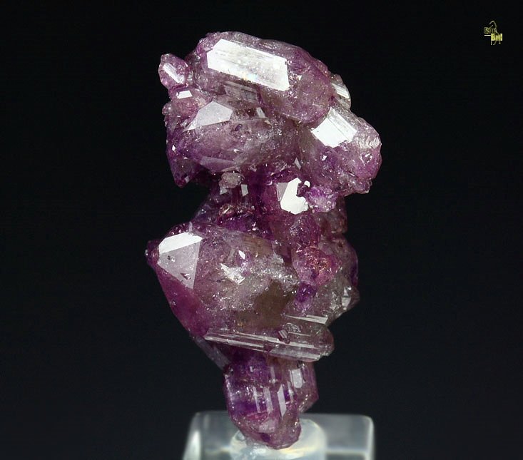 gem VESUVIANITE var. MANGANOAN bi-terminated