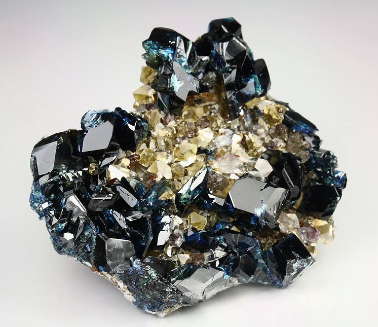 gemmy LAZULITE, SIDERITE, QUARTZ