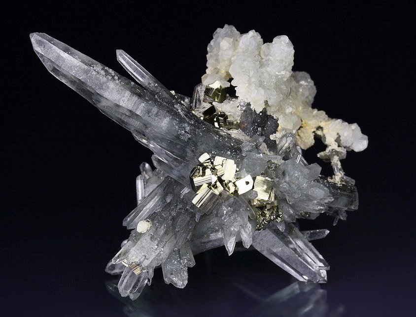 bi-terminated QUARTZ, PYRITE, CALCITE - floater