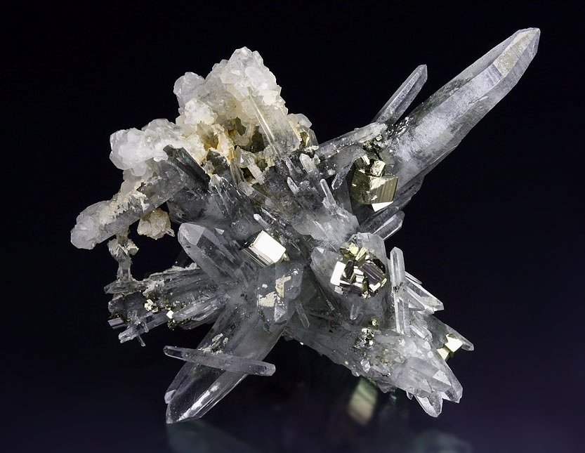 bi-terminated QUARTZ, PYRITE, CALCITE - floater