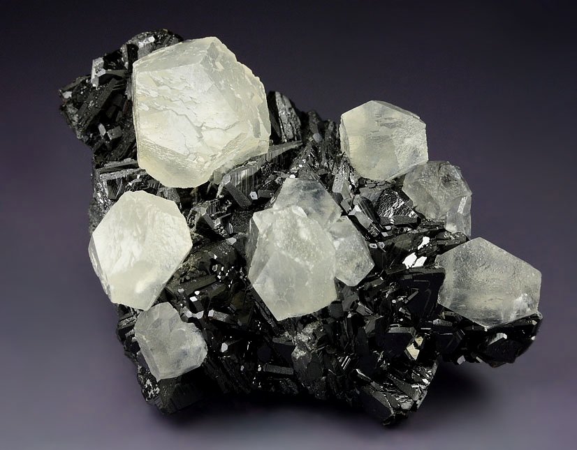 new find - SPHALERITE, CALCITE