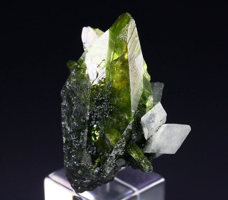 gem TITANITE twinned, K FELDSPAR var. ADULARIA