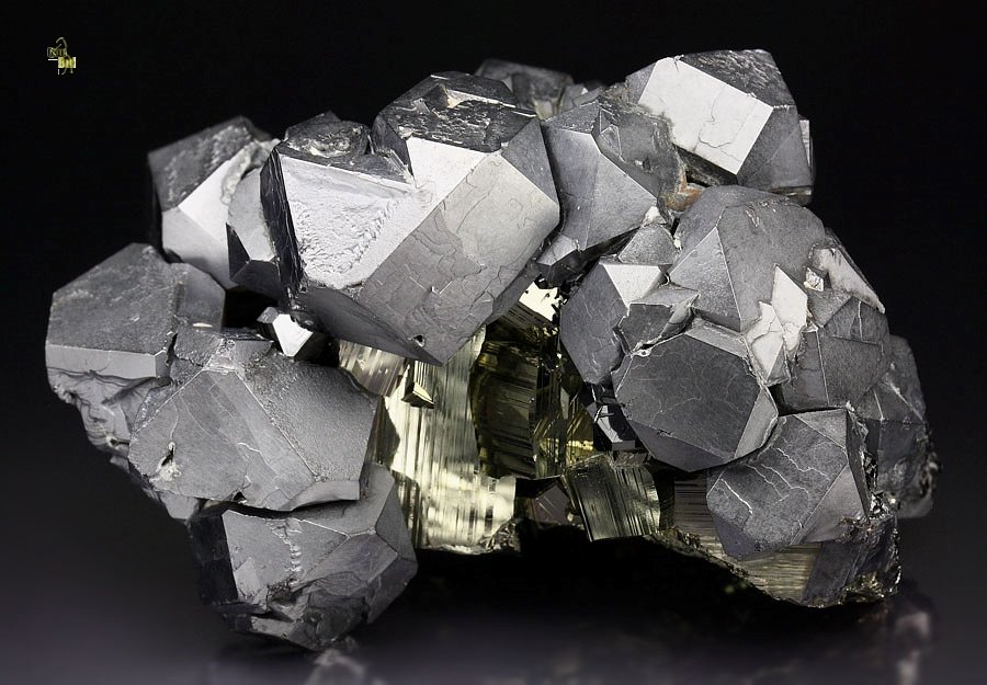 twinned GALENA, PYRITE, QUARTZ, SPHALERITE