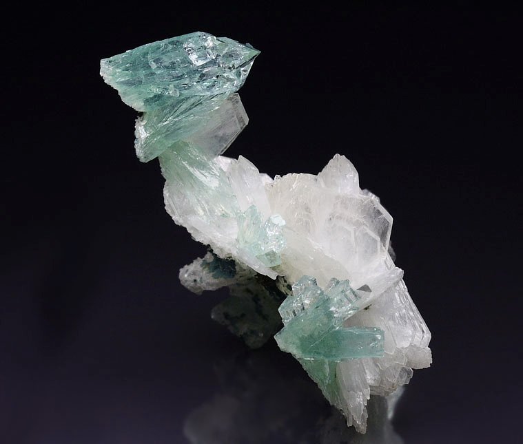 gemmy APOPHYLLITE, STILBITE