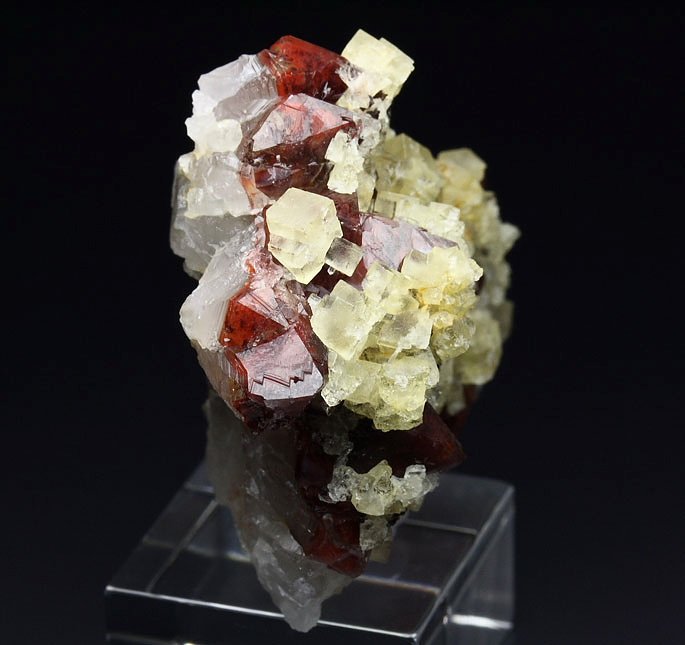 FLUORITE, QUARTZ with red HEMATITE INCLUSIONS