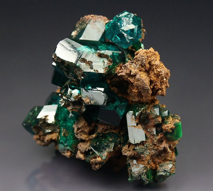 gem DIOPTASE