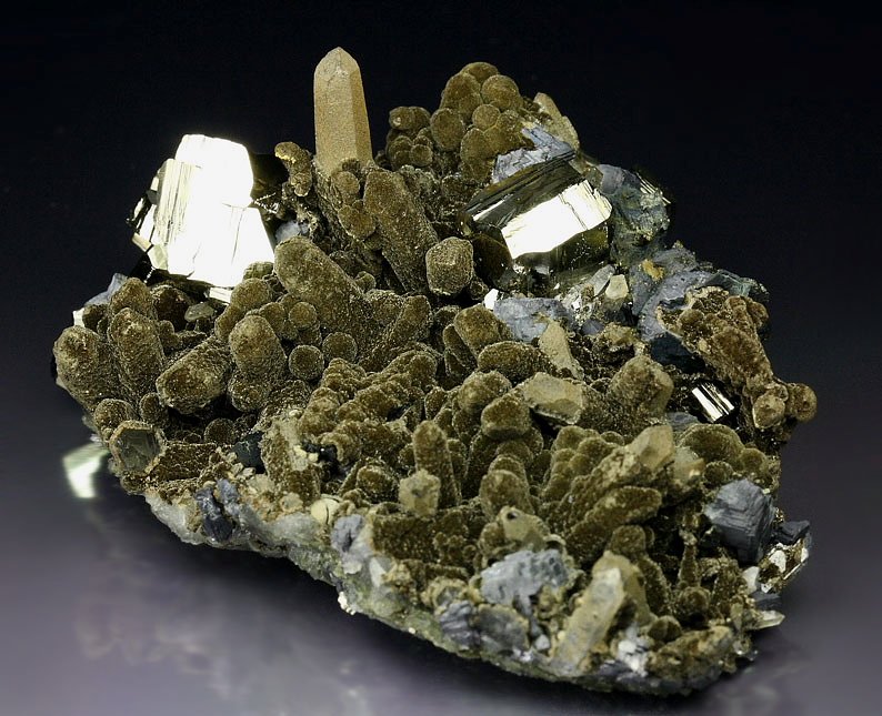 CLINOCHLORE, PYRITE, QUARTZ, GALENA