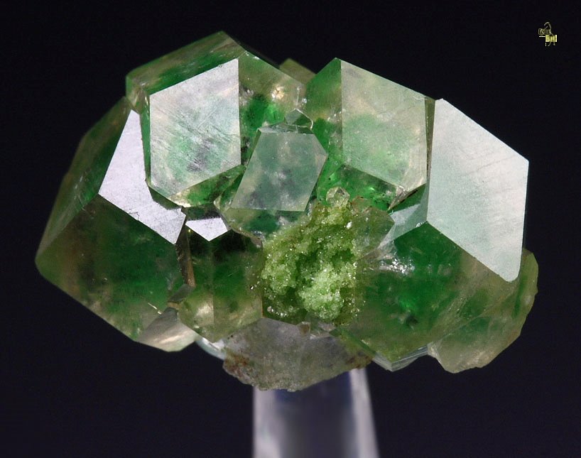 gem GARNET var. GROSSULAR  with GREEN CHROMIAN PHANTOMS, DIOPSIDE