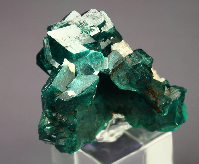 bi-terminated DIOPTASE, QUARTZ