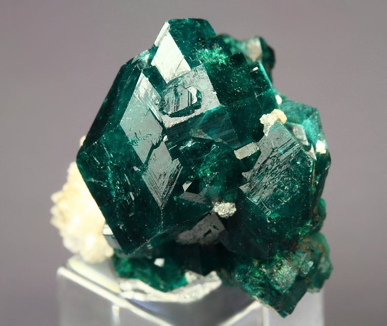 bi-terminated DIOPTASE, QUARTZ