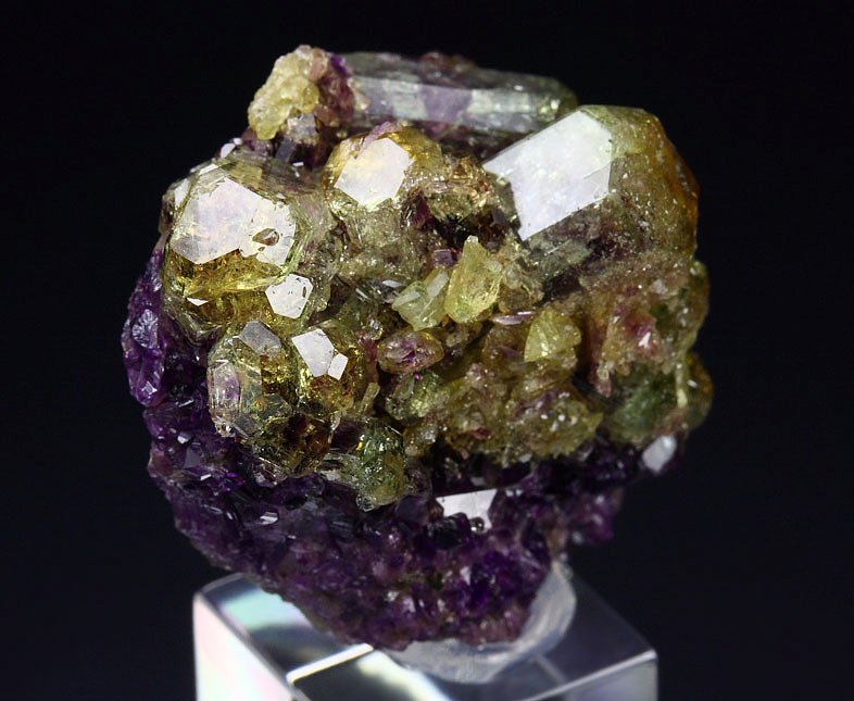 gem VESUVIANITE bi-color