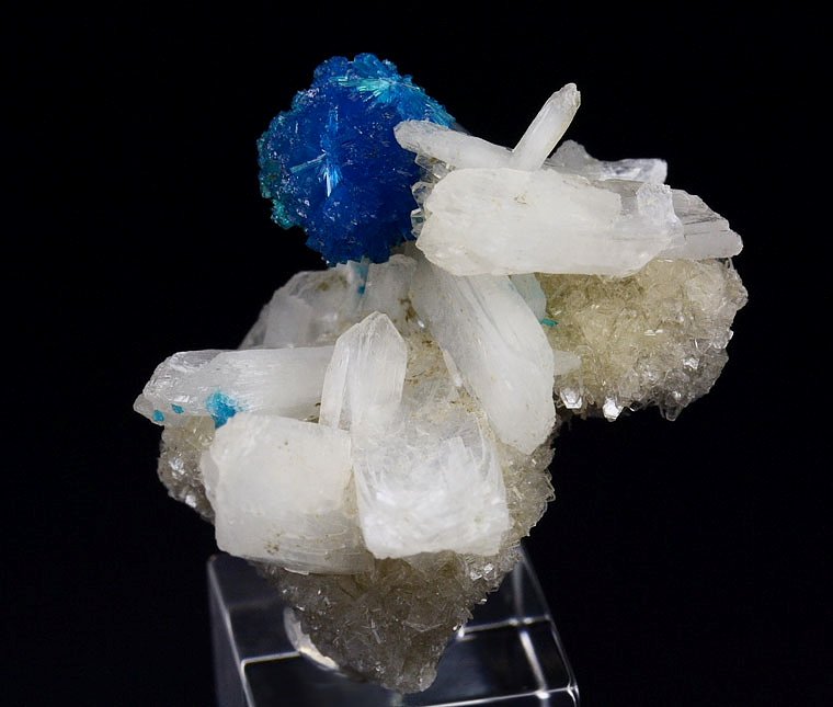 CAVANSITE, STILBITE