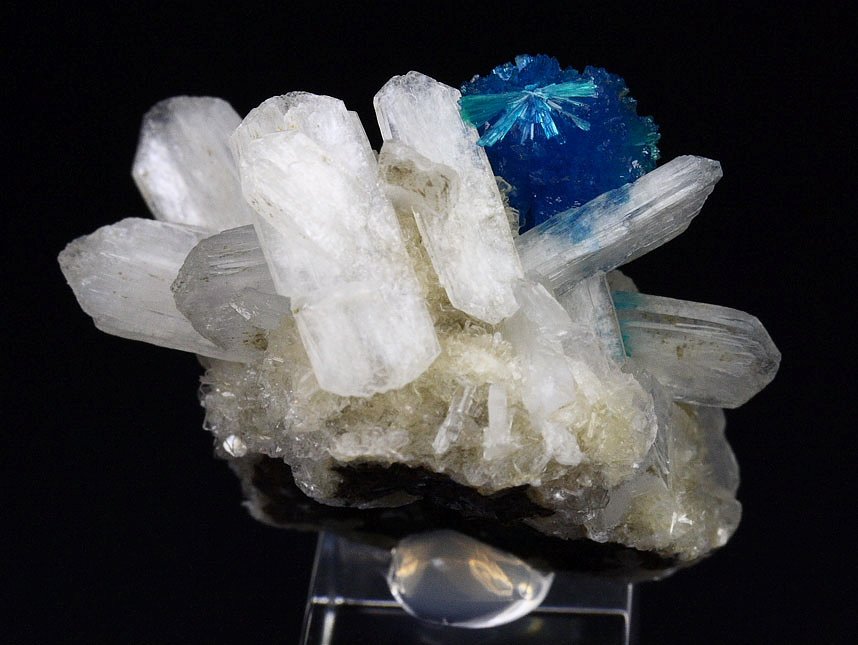 CAVANSITE, STILBITE