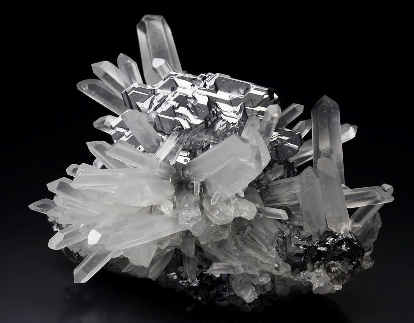 GALENA - SPINEL LAW TWIN, QUARTZ