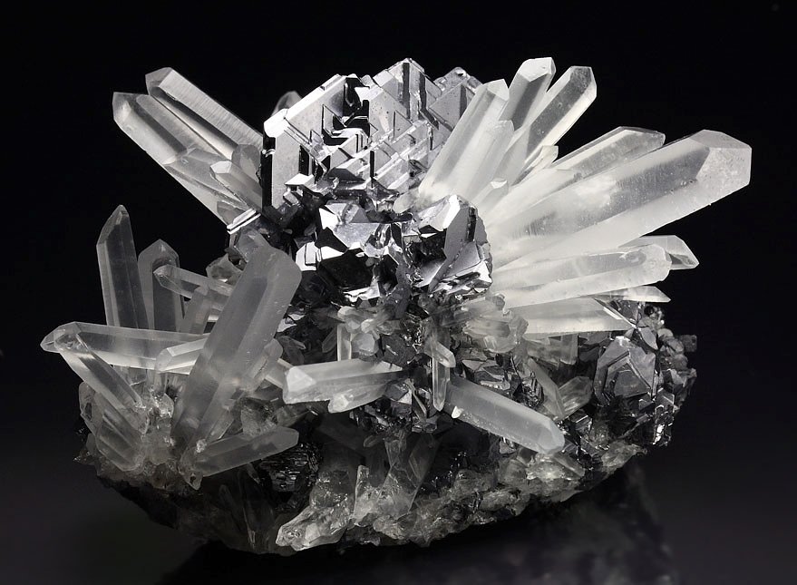 GALENA - SPINEL LAW TWIN, QUARTZ