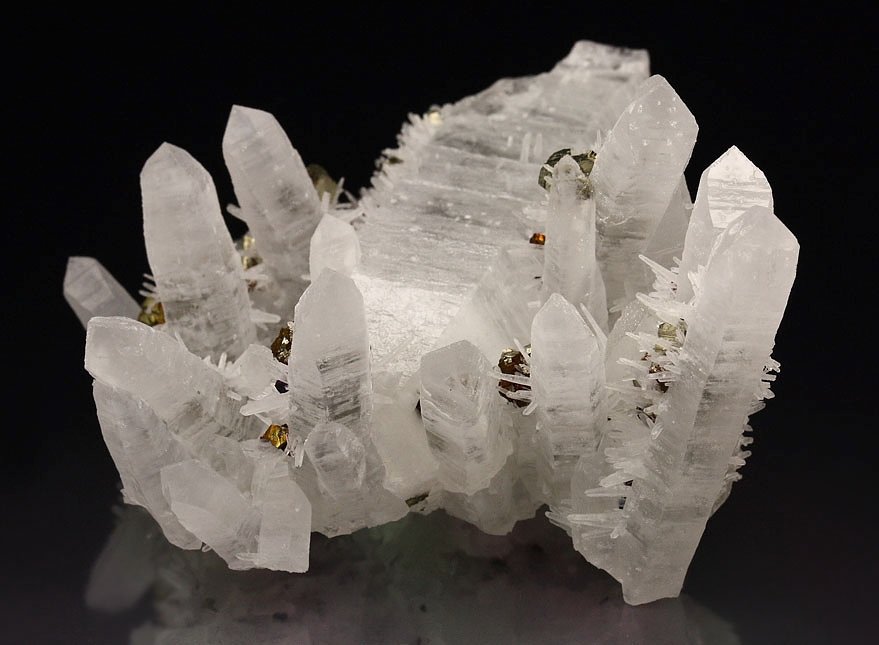 QUARTZ, CHALCOPYRITE, PYRITE