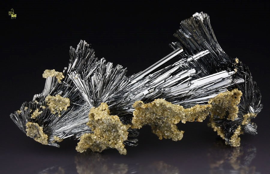 STIBNITE, SIDERITE