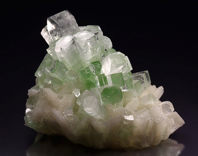 FLUORAPOPHYLLITE-(K) disco ball, STILBITE