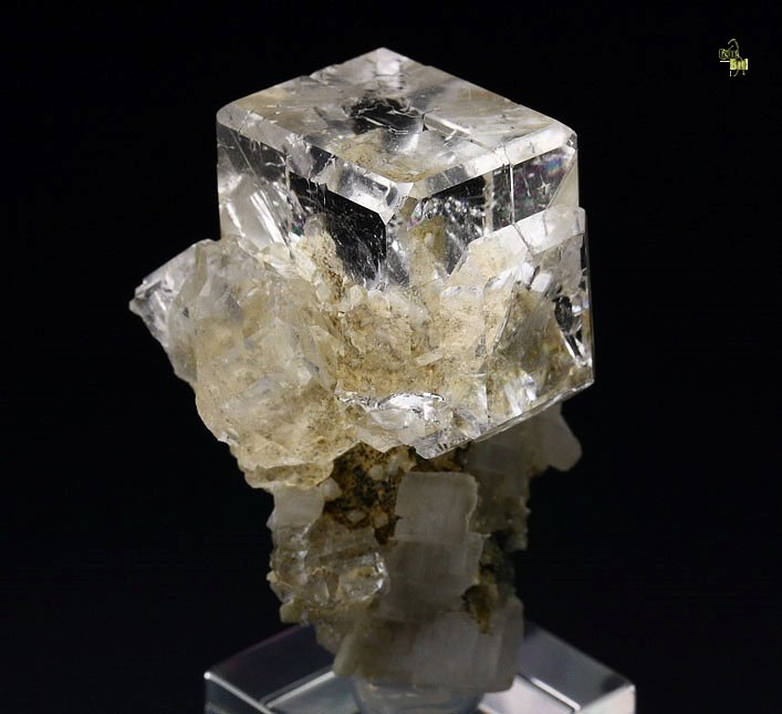 water-clear FLUORITE, CALCITE