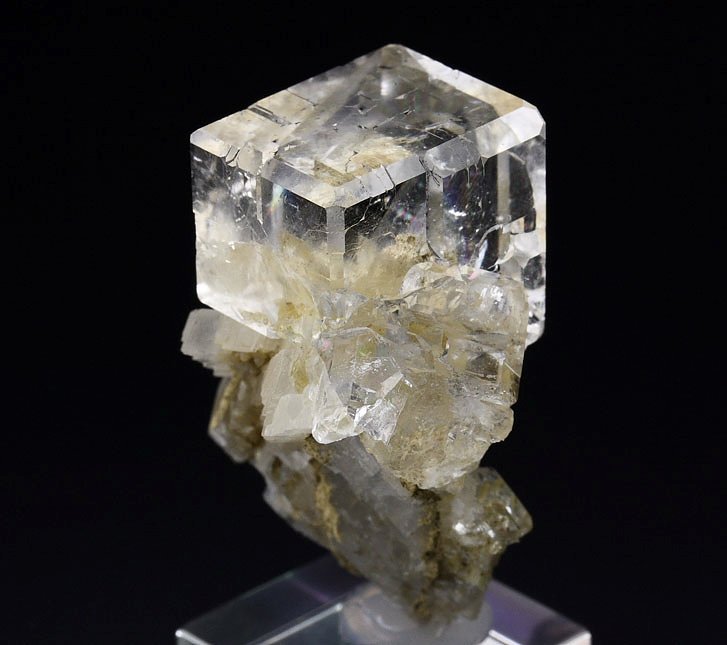 water-clear FLUORITE, CALCITE