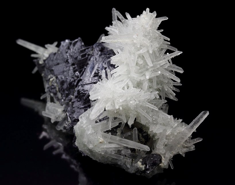 GALENA - SPINEL LAW TWIN, QUARTZ