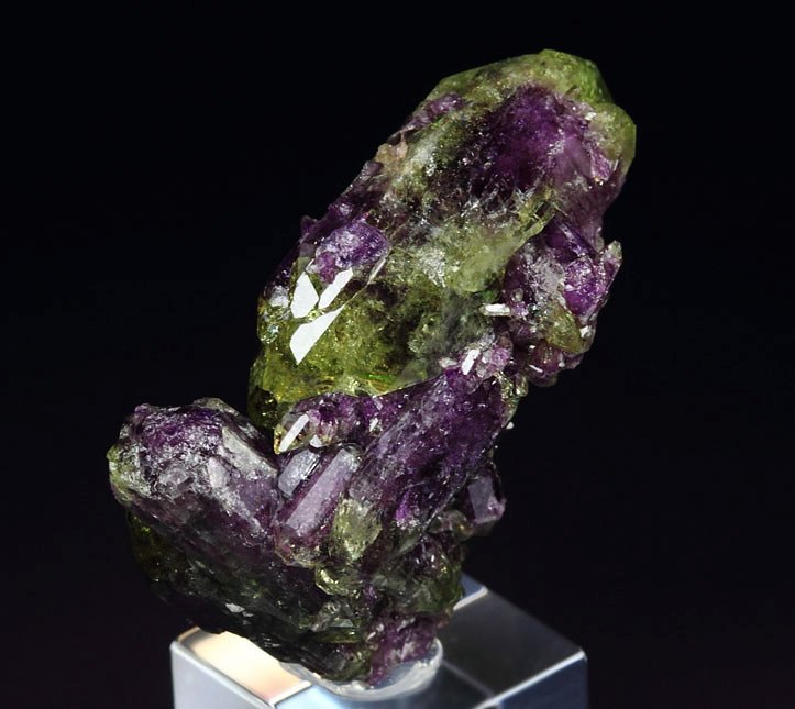 gemmy bi-color VESUVIANITE bi-terminated