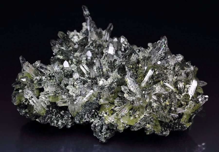 QUARTZ, CLINOCHLORE, MUSCOVITE